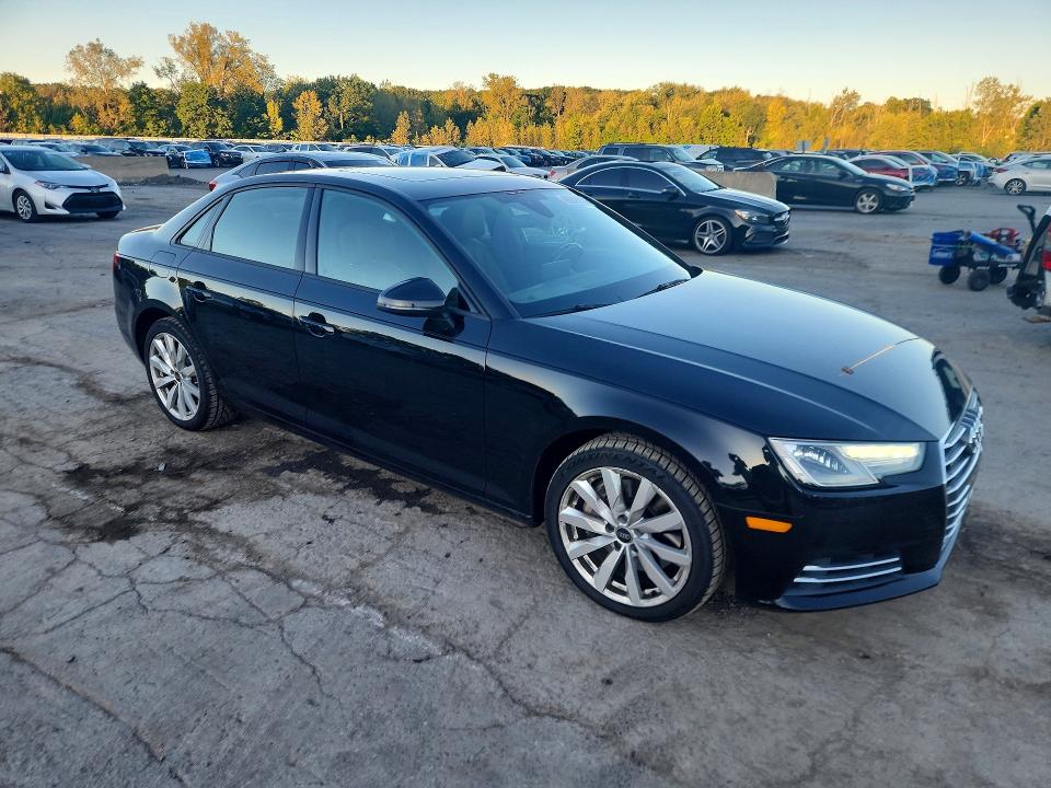 2017 Audi A4 მანქანა იყიდება აუქციონზე, vin: WAUANAF4XHN047585, აუქციონის ნომერი: 68848006