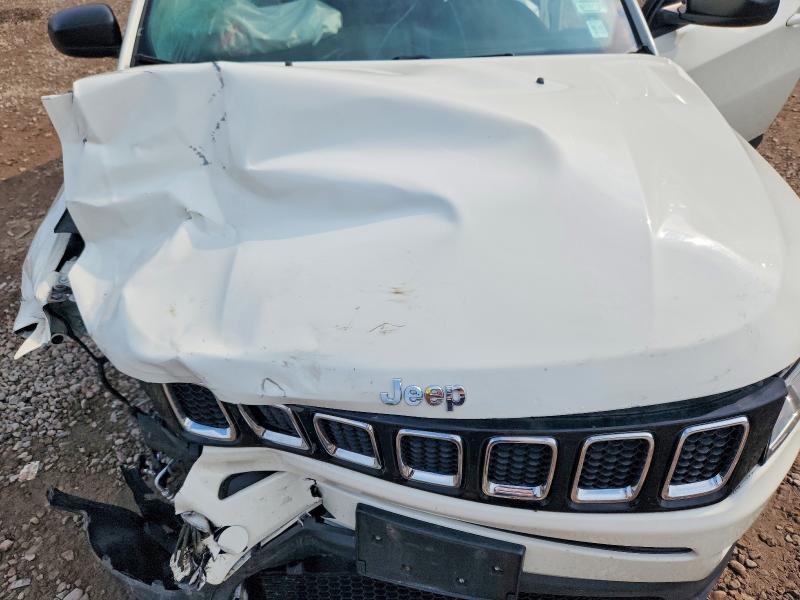 67393046 :رقم المزاد ، 3C4NJDABXJT344790 vin ، 2018 Jeep Compass مزاد بيع