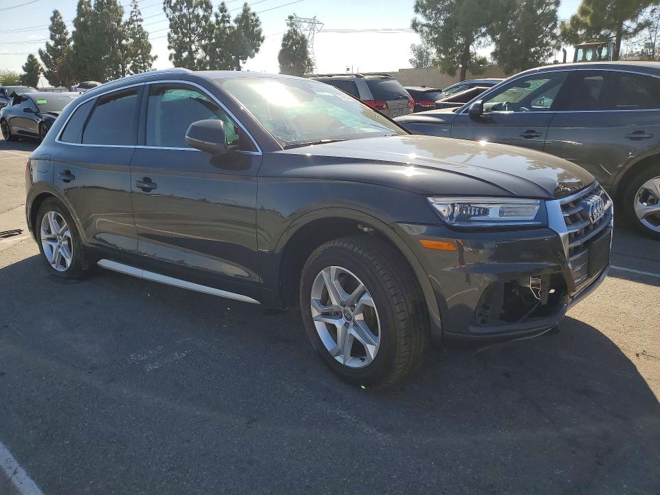2019 Audi Q5 მანქანა იყიდება აუქციონზე, vin: WA1ANAFY8K2093151, აუქციონის ნომერი: 70254366
