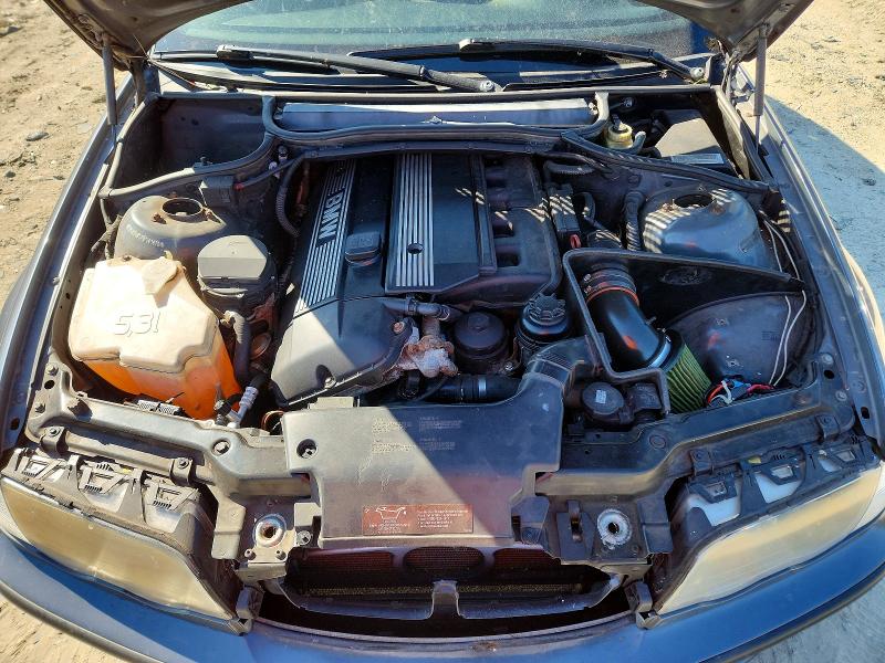 2001 Bmw 330 მანქანა იყიდება აუქციონზე, vin: WBAAV53471FT01670, აუქციონის ნომერი: 68204786