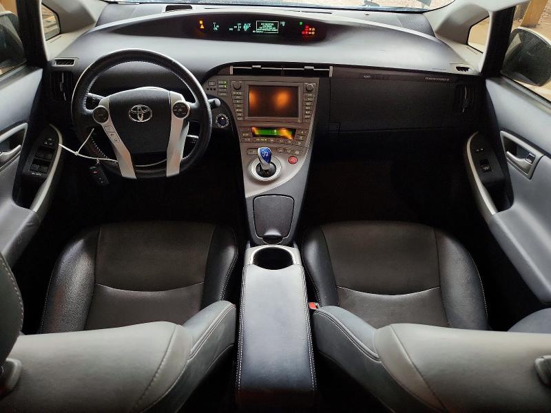 69982966 :رقم المزاد ، JTDKN3DP0F3067188 vin ، 2015 Toyota Prius Plug-in Hybrid مزاد بيع