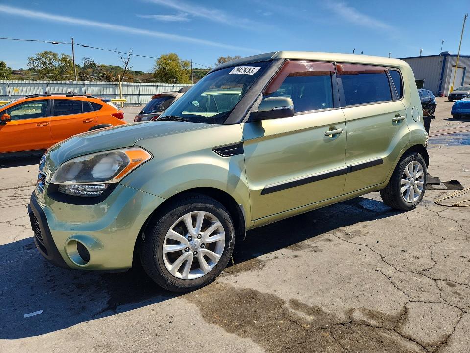 70430456 :رقم المزاد ، KNDJT2A68C7460514 vin ، 2012 Kia Soul مزاد بيع