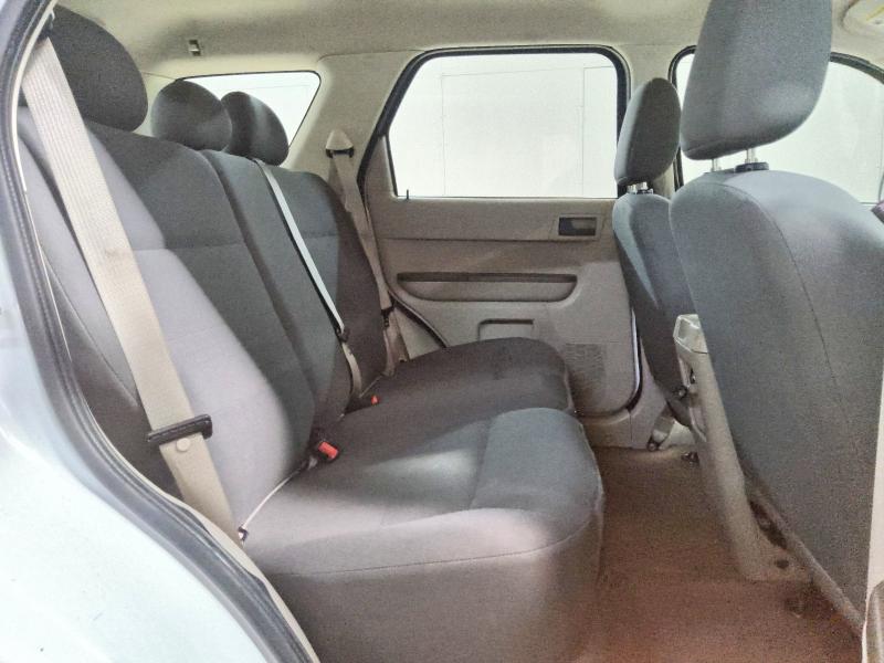 70250096 :رقم المزاد ، 1FMCU02ZX8KE19126 vin ، 2008 Ford Escape مزاد بيع