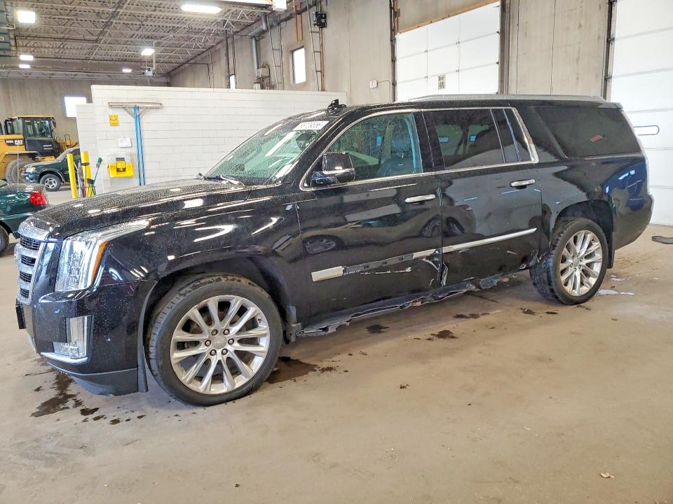 68739556 :رقم المزاد ، 1GYS4HKJ1JR194336 vin ، 2018 Cadillac Escalade مزاد بيع