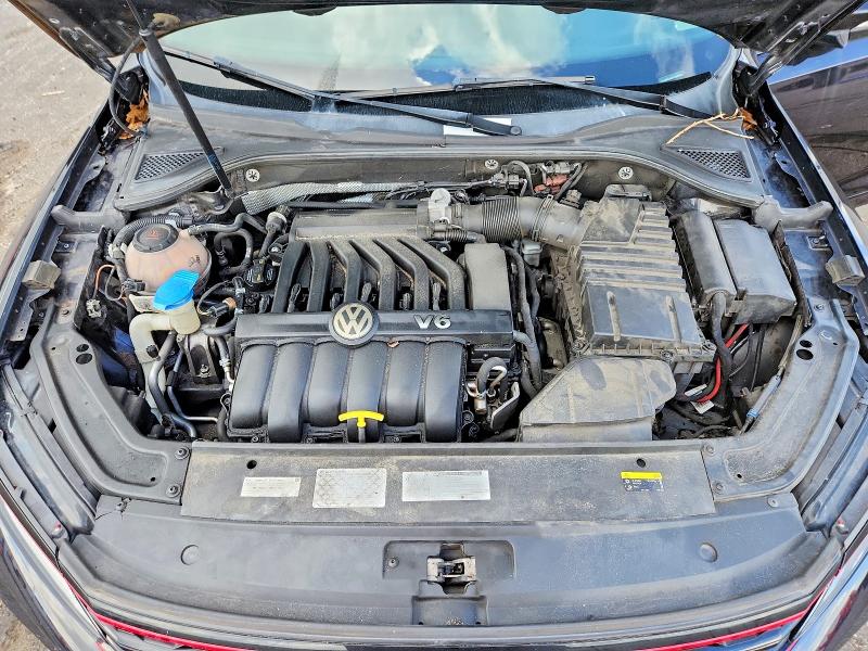 65967926 :رقم المزاد ، 1VWJM7A34JC050830 vin ، 2018 Volkswagen Passat مزاد بيع