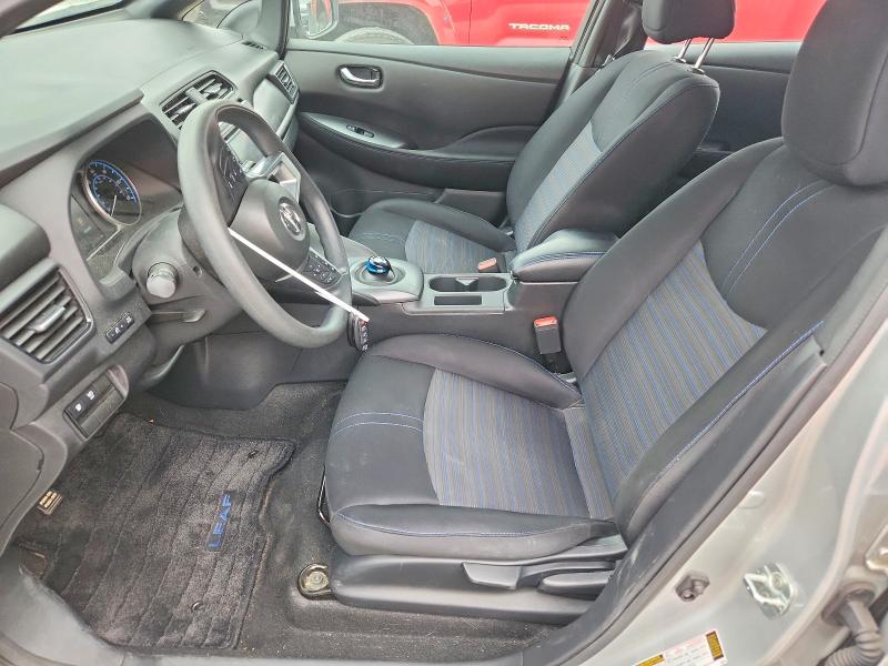 69958526 :رقم المزاد ، 1N4AZ1CP3JC308231 vin ، 2018 Nissan Leaf مزاد بيع