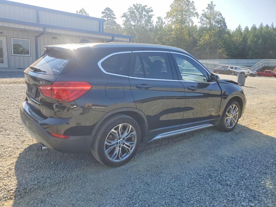 2017 Bmw X1 მანქანა იყიდება აუქციონზე, vin: WBXHT3Z35H4A56986, აუქციონის ნომერი: 66716576