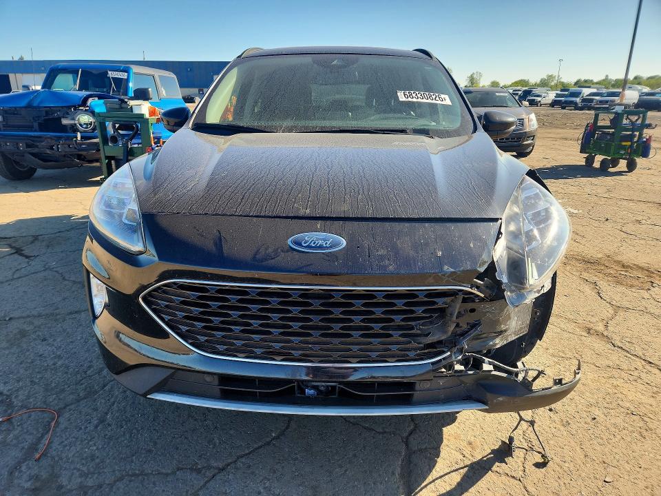 2020 Ford Escape მანქანა იყიდება აუქციონზე, vin: 1FMCU9DZ6LUC15681, აუქციონის ნომერი: 68330826