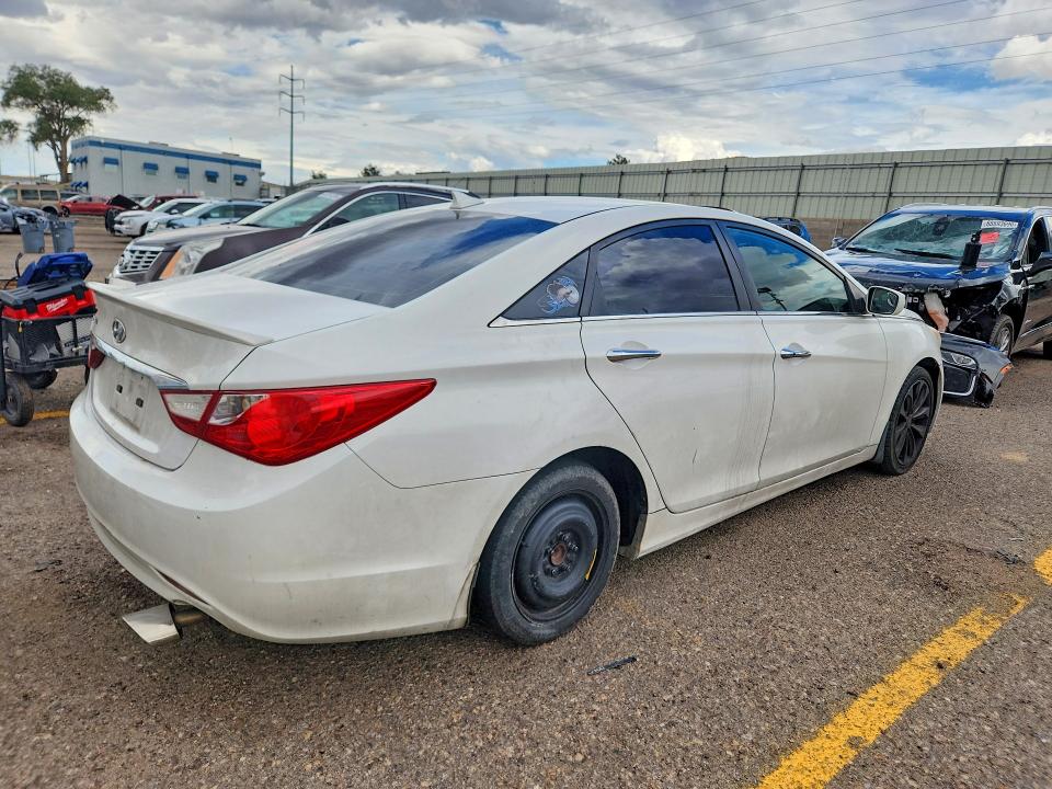 69242396 :رقم المزاد ، 5NPEC4AC8CH368558 vin ، 2012 Hyundai Sonata مزاد بيع