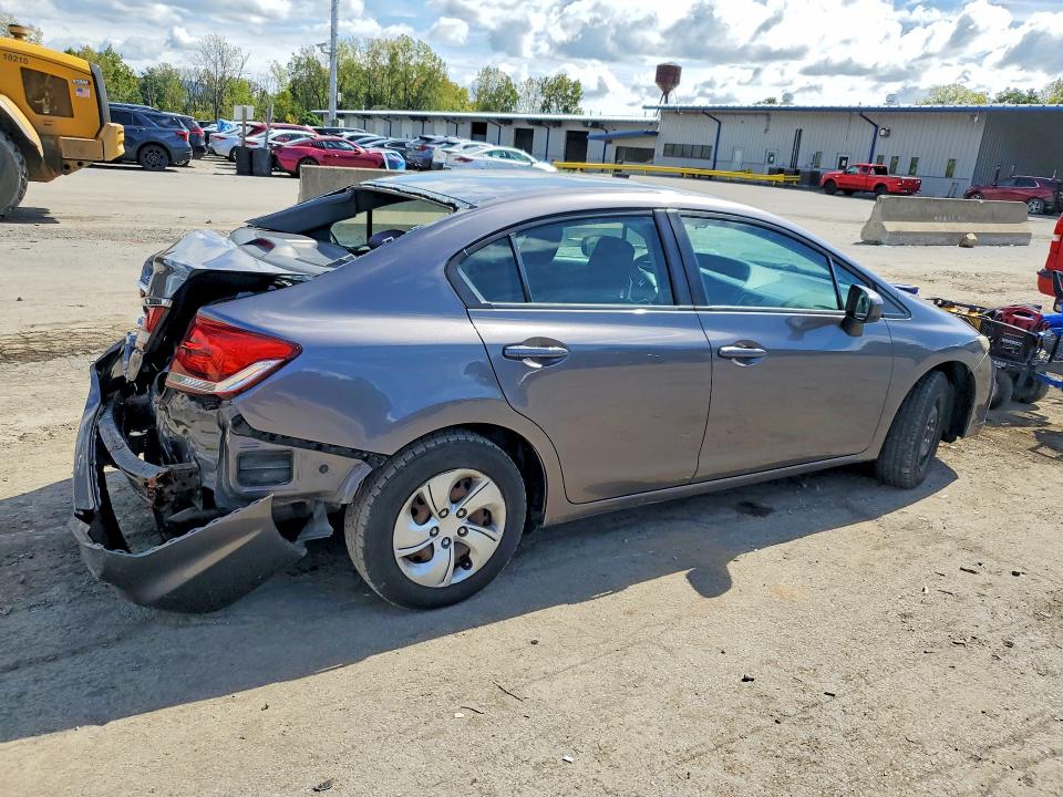 2015 Honda Civic მანქანა იყიდება აუქციონზე, vin: 19XFB2F53FE233437, აუქციონის ნომერი: 70076526