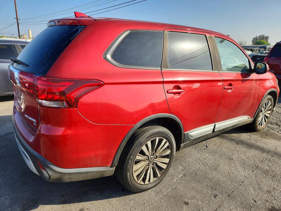 Продажа на аукционе авто 2019 Mitsubishi Outlander, vin: JA4AZ3A39KZ021412, номер лота: 69606866