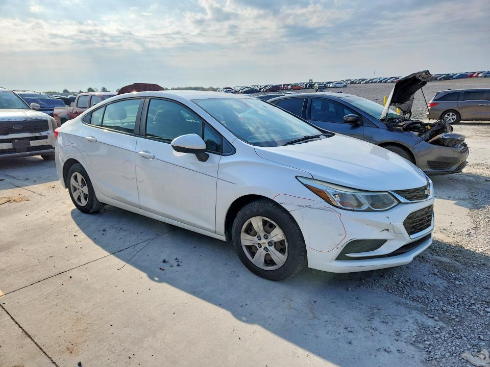 2018 Chevrolet Cruze მანქანა იყიდება აუქციონზე, vin: 1G1BC5SM2J7167104, აუქციონის ნომერი: 68198526