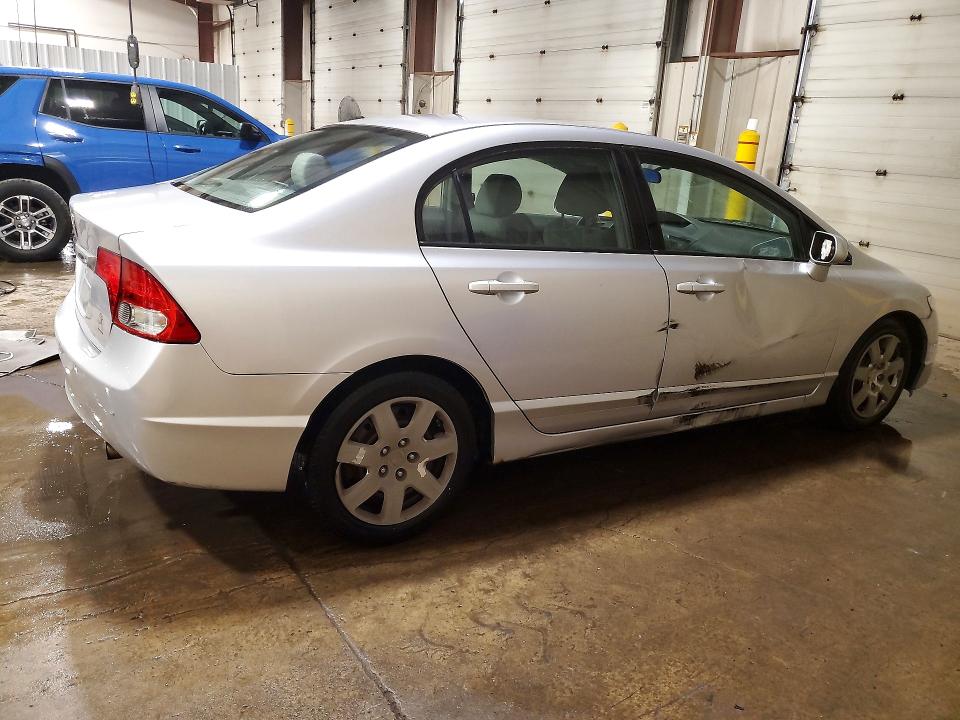 Продажа на аукционе авто 2011 Honda Civic, vin: 2HGFA1F58BH307769, номер лота: 70656616
