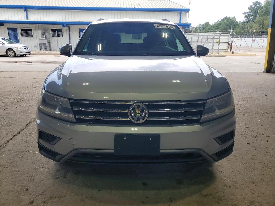 Продаж на аукціоні авто 2020 Volkswagen Tiguan, vin: 3VV0B7AX1LM057809, номер лоту: 67530016
