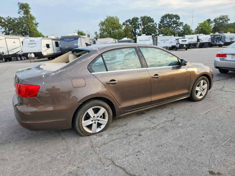 2014 Volkswagen Jetta მანქანა იყიდება აუქციონზე, vin: 3VW3L7AJ9EM416196, აუქციონის ნომერი: 71067816