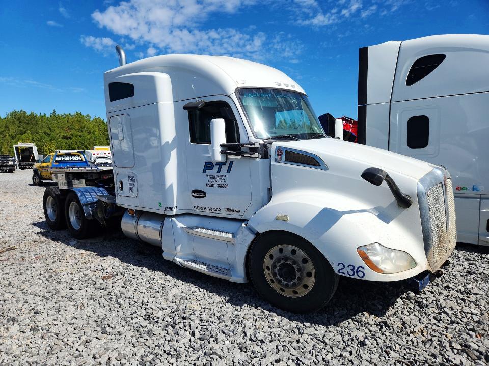 Продажа на аукционе авто 2017 Kenworth Construction, vin: 1XKYD49XXHJ170147, номер лота: 70746376