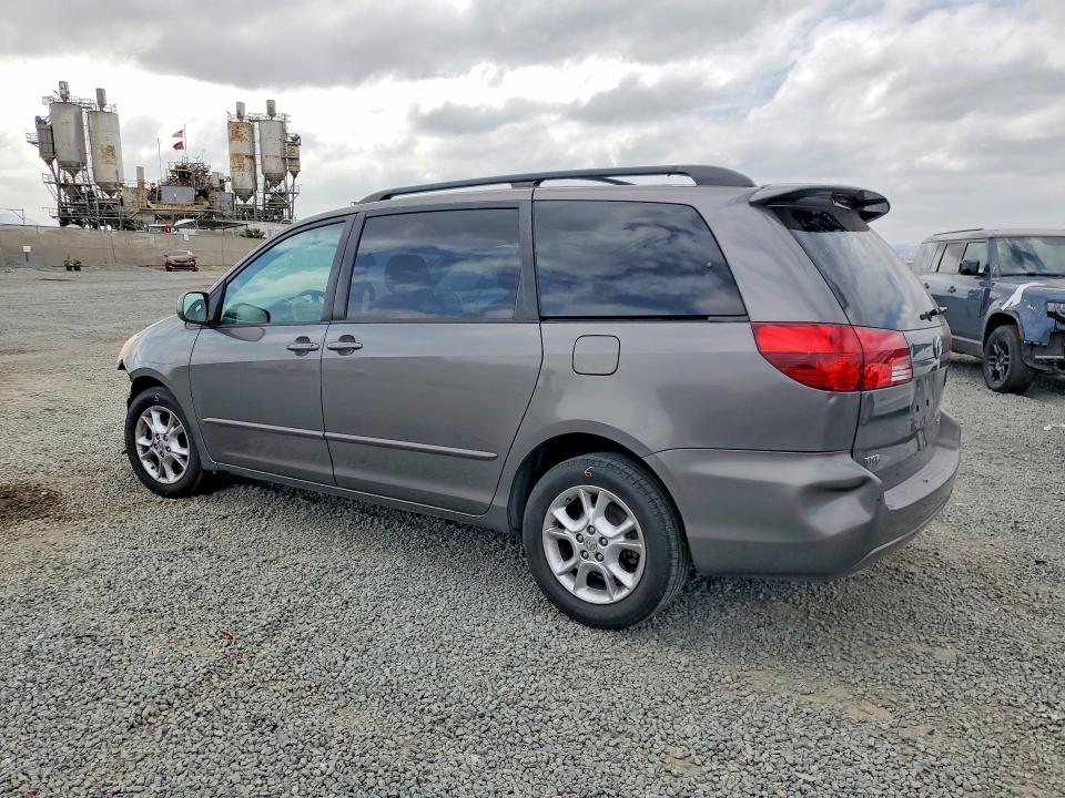 2005 Toyota Sienna მანქანა იყიდება აუქციონზე, vin: 5TDZA22C45S371433, აუქციონის ნომერი: 69431486