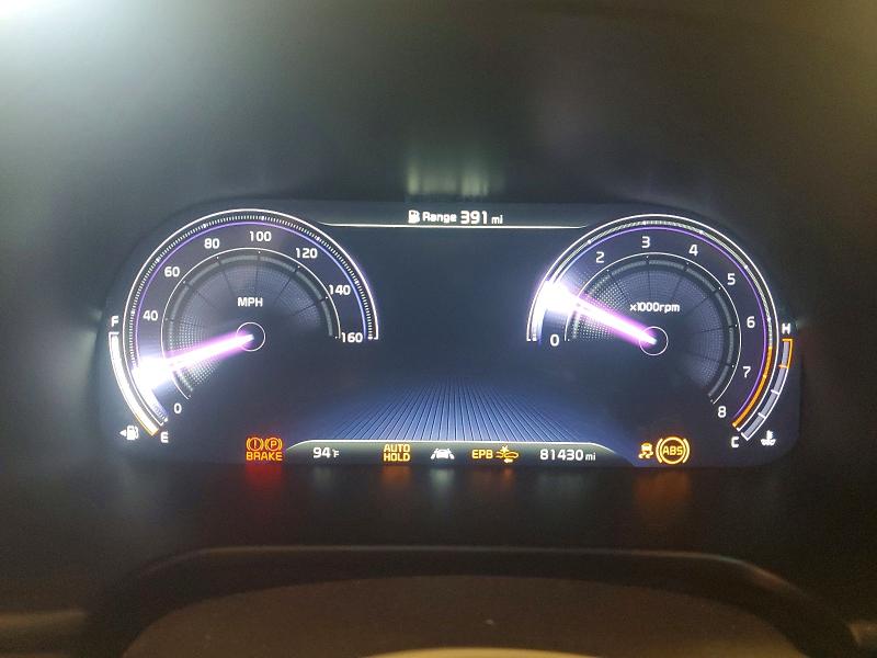 68742306 :رقم المزاد ، KNAS34J61K6008907 vin ، 2019 Kia K900 مزاد بيع