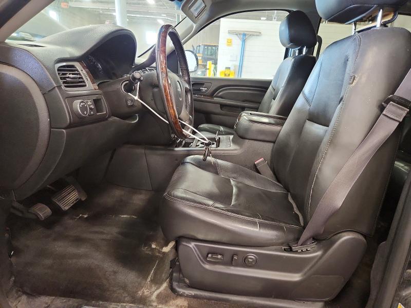 2014 Gmc Yukon Xl მანქანა იყიდება აუქციონზე, vin: 1GKS2MEF3ER170710, აუქციონის ნომერი: 68602776