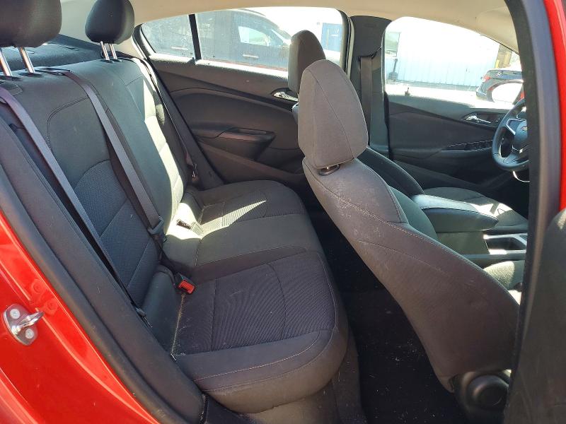 70518376 :رقم المزاد ، 1G1BC5SM6H7270665 vin ، 2017 Chevrolet Cruze مزاد بيع