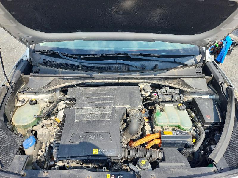 67531616 :رقم المزاد ، KNDCB3LC3J5112519 vin ، 2018 Kia Niro مزاد بيع