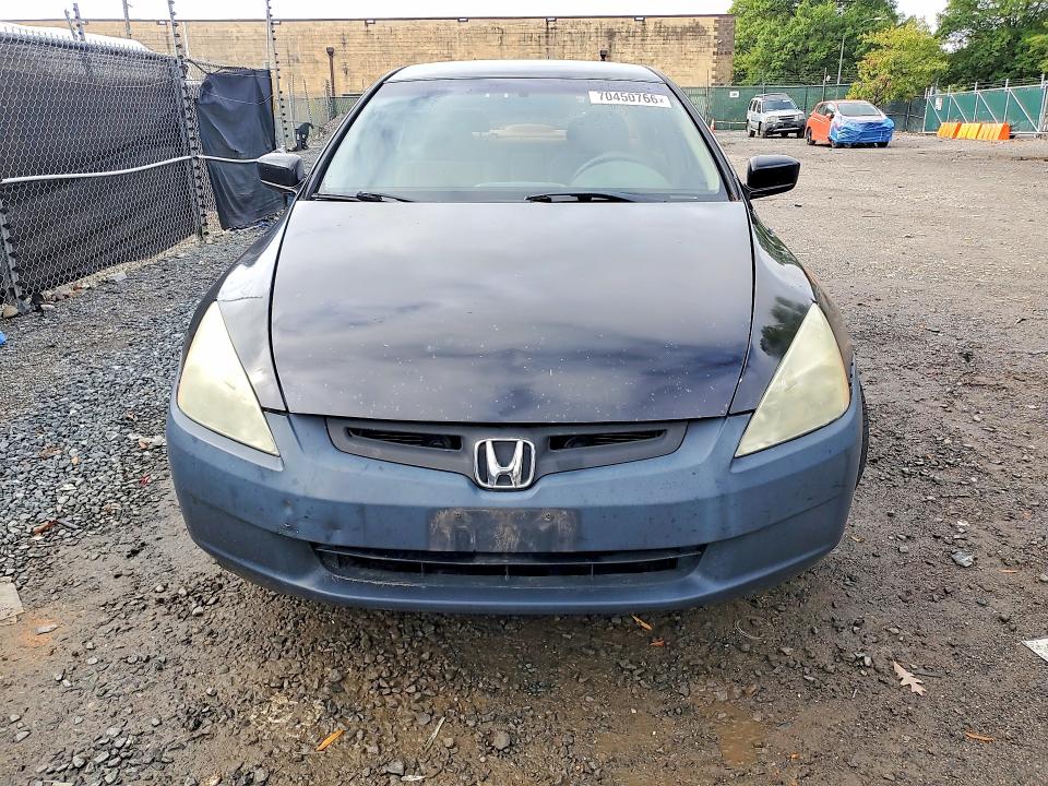 70450766 :رقم المزاد ، 1HGCM56334A015402 vin ، 2004 Honda Accord مزاد بيع