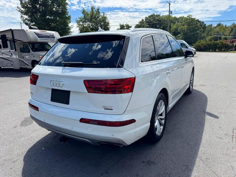 2018 Audi Q7 მანქანა იყიდება აუქციონზე, vin: WA1LAAF7XJD023827, აუქციონის ნომერი: 68409456