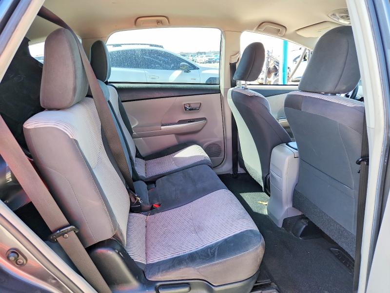 70884876 :رقم المزاد ، JTDZN3EU0FJ038689 vin ، 2015 Toyota Prius V مزاد بيع