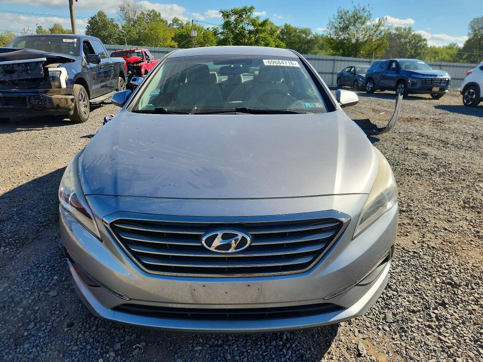 69684716 :رقم المزاد ، 5NPE24AAXFH112833 vin ، 2015 Hyundai Sonata مزاد بيع