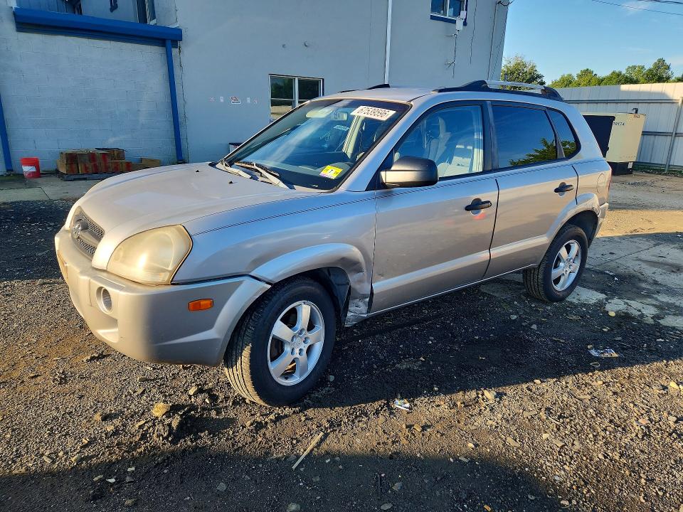 2005 Hyundai Tucson მანქანა იყიდება აუქციონზე, vin: KM8JM12BX5U150514, აუქციონის ნომერი: 67539596