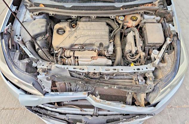 70613026 :رقم المزاد ، 1G1BC5SM6J7154842 vin ، 2018 Chevrolet Cruze مزاد بيع