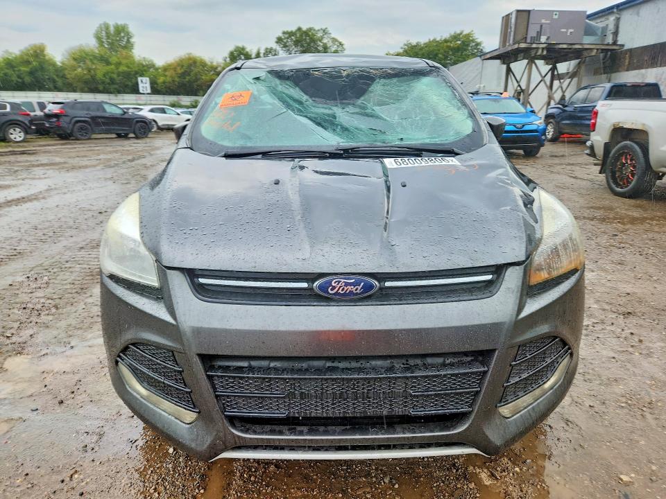 Продажа на аукционе авто 2016 Ford Escape, vin: 1FMCU0G7XGUC87611, номер лота: 68009806