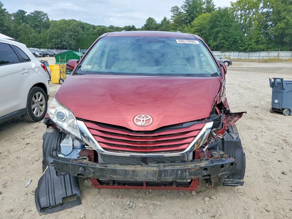 Продаж на аукціоні авто 2015 Toyota Sienna, vin: 5TDKK3DC5FS653387, номер лоту: 68074096