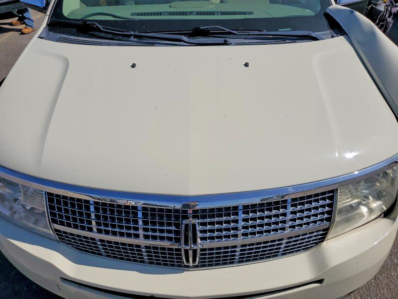 67752326 :رقم المزاد ، 2LMDU88C07BJ25396 vin ، 2007 Lincoln Mkx مزاد بيع