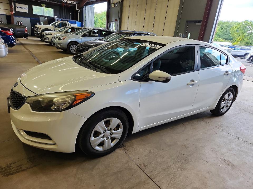 Продаж на аукціоні авто 2015 Kia Forte, vin: KNAFX4A63F5393842, номер лоту: 70156346