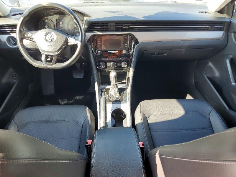 2020 Volkswagen Passat მანქანა იყიდება აუქციონზე, vin: 1VWSA7A3XLC010588, აუქციონის ნომერი: 70229396