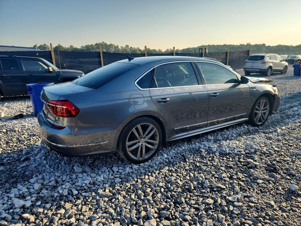Продажа на аукционе авто 2017 Volkswagen Passat, vin: 1VWDT7A34HC047680, номер лота: 66961306