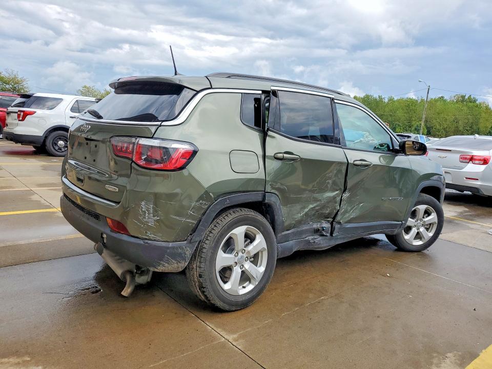 67939376 :رقم المزاد ، 3C4NJDBB0KT661641 vin ، 2019 Jeep Compass مزاد بيع