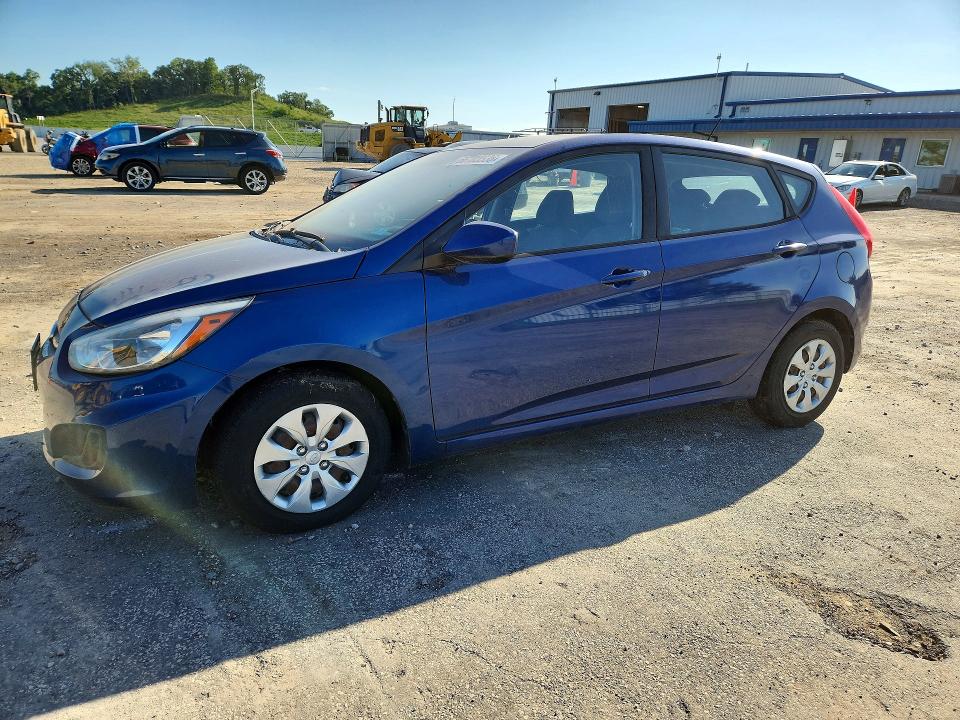 66103536 :رقم المزاد ، KMHCT5AE9HU319022 vin ، 2017 Hyundai Accent مزاد بيع