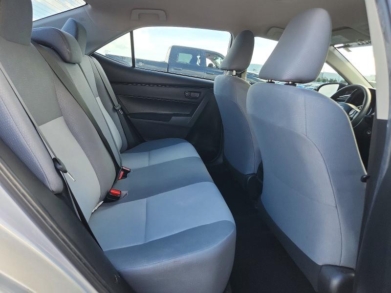 70422276 :رقم المزاد ، 2T1BURHE8KC197428 vin ، 2019 Toyota Corolla مزاد بيع