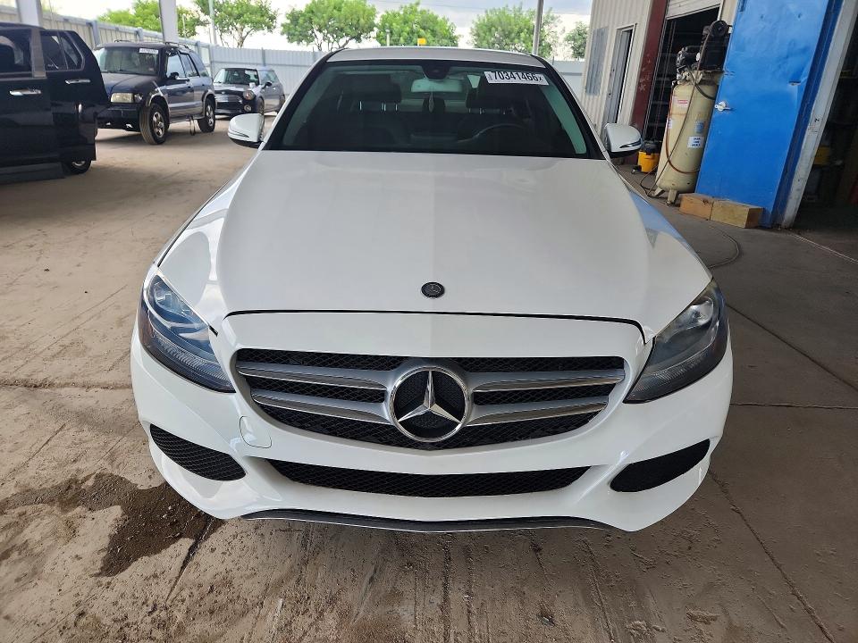 Продажа на аукционе авто 2017 Mercedes-benz C, vin: 55SWF4JB6HU222084, номер лота: 70341466