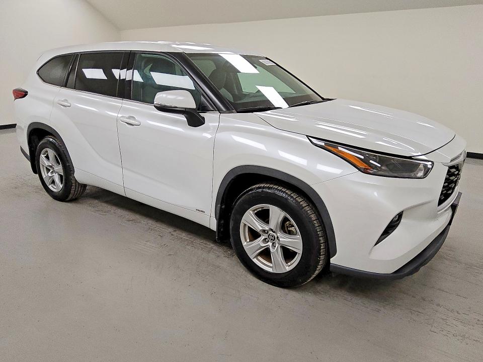 70602856 :رقم المزاد ، 5TDBBRCH5NS544202 vin ، 2022 Toyota Highlander مزاد بيع