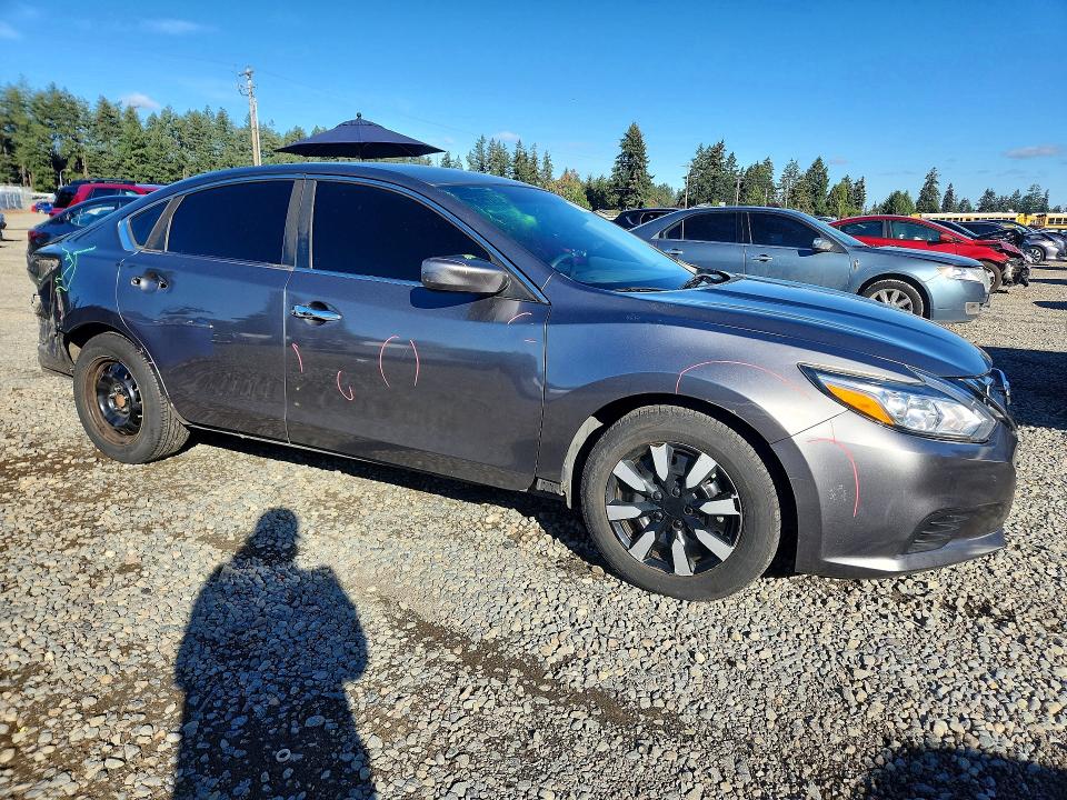 Продажа на аукционе авто 2016 Nissan Altima, vin: 1N4AL3APXGN347623, номер лота: 70829876