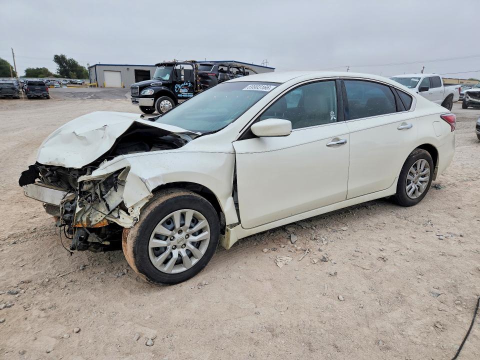 Auction sale of the 2014 Nissan Altima, vin: 1N4AL3AP5EN388030, lot number: 69903166