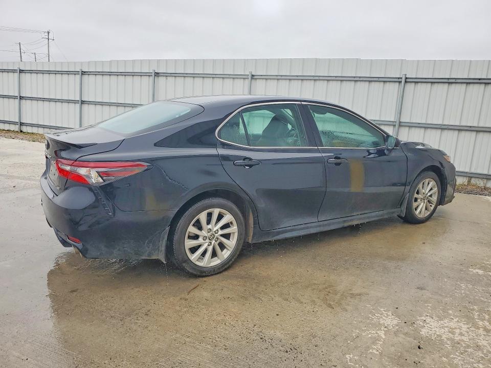 Aukcja sprzedaży 2022 Toyota Camry, vin: 4T1G11AK5NU630643, numer aukcji: 70959966