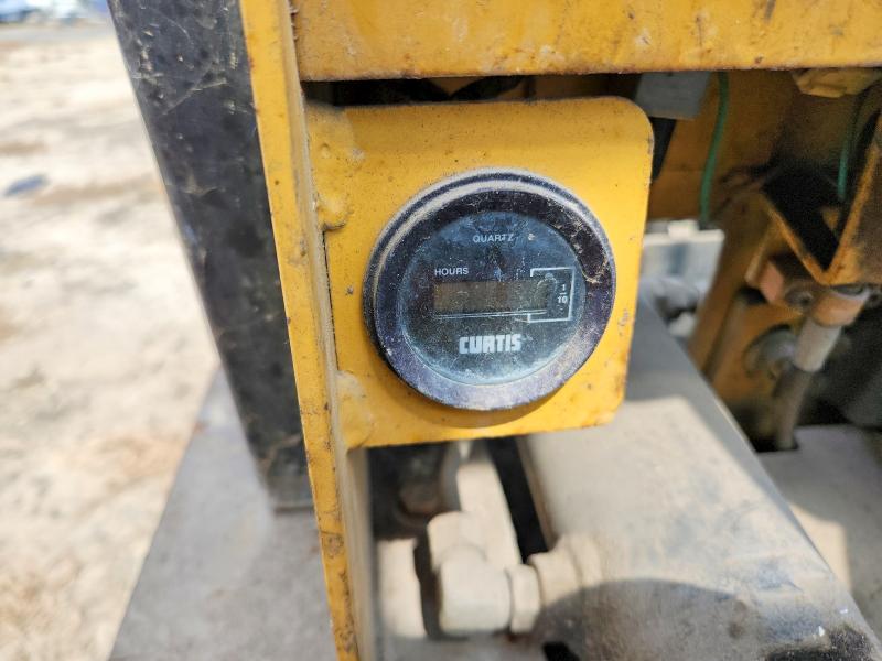 Продажа на аукционе авто 2000 Daewoo Forklift, vin: 1202741, номер лота: 69943906