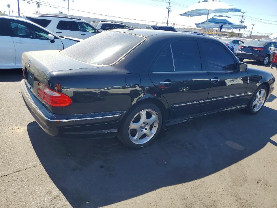 Продаж на аукціоні авто 2002 Mercedes-benz E, vin: WDBJF70J12B406783, номер лоту: 68045086