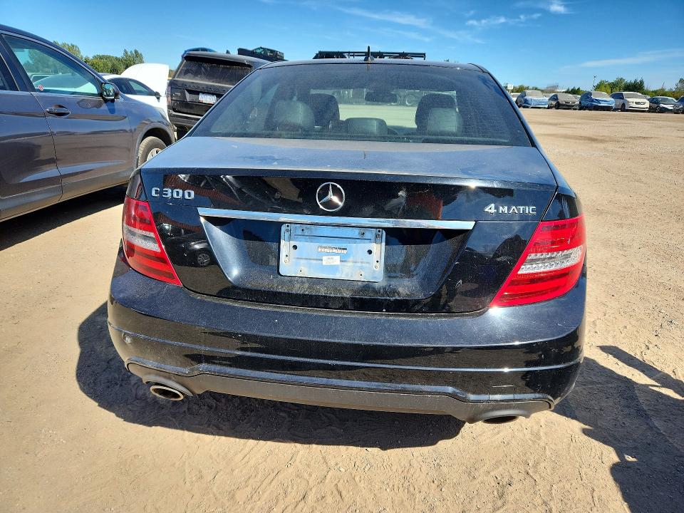 68826826 :رقم المزاد ، WDDGF8AB6DA744218 vin ، 2013 Mercedes-benz C مزاد بيع