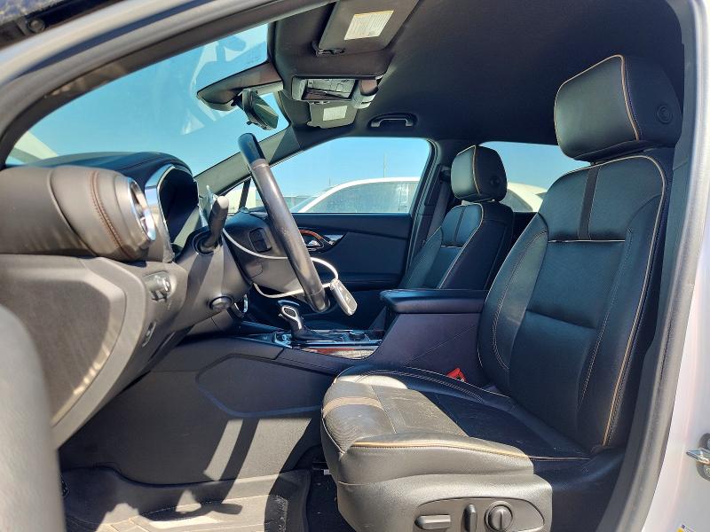 68832336 :رقم المزاد ، 3GNKBFRS1LS618815 vin ، 2020 Chevrolet Blazer مزاد بيع