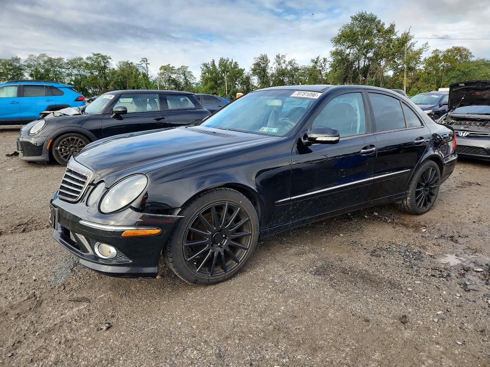 70781096 :رقم المزاد ، WDBUF87X38B239462 vin ، 2008 Mercedes-benz E مزاد بيع
